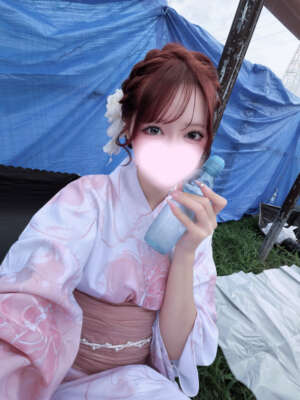 新宿ハンドメイドピックアップ女性画像