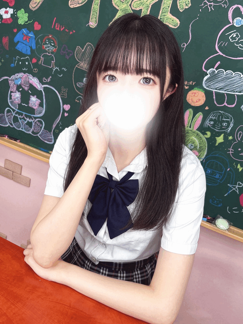 ハンドメイド新宿女性画像