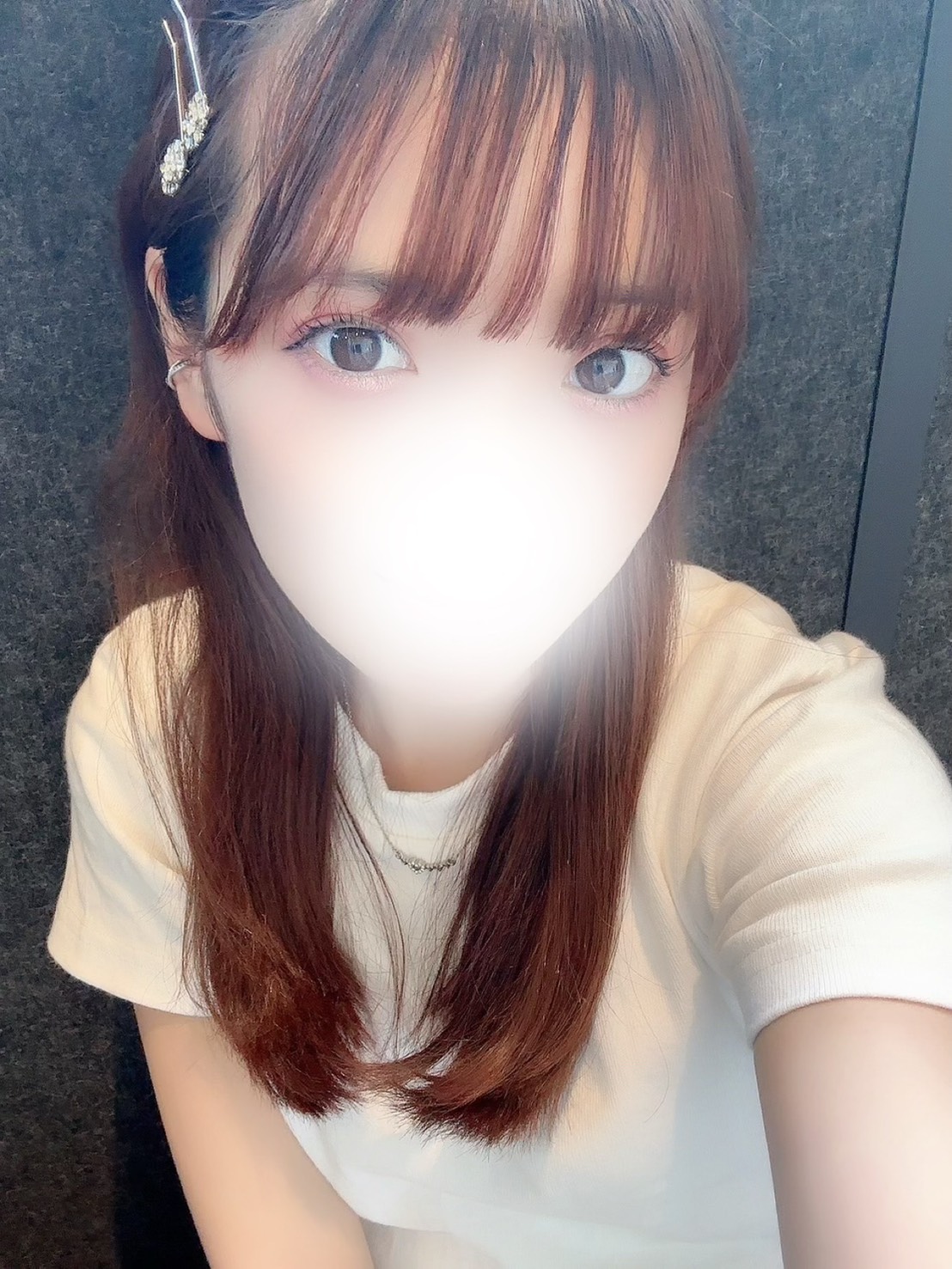 ハンドメイド新宿女性画像