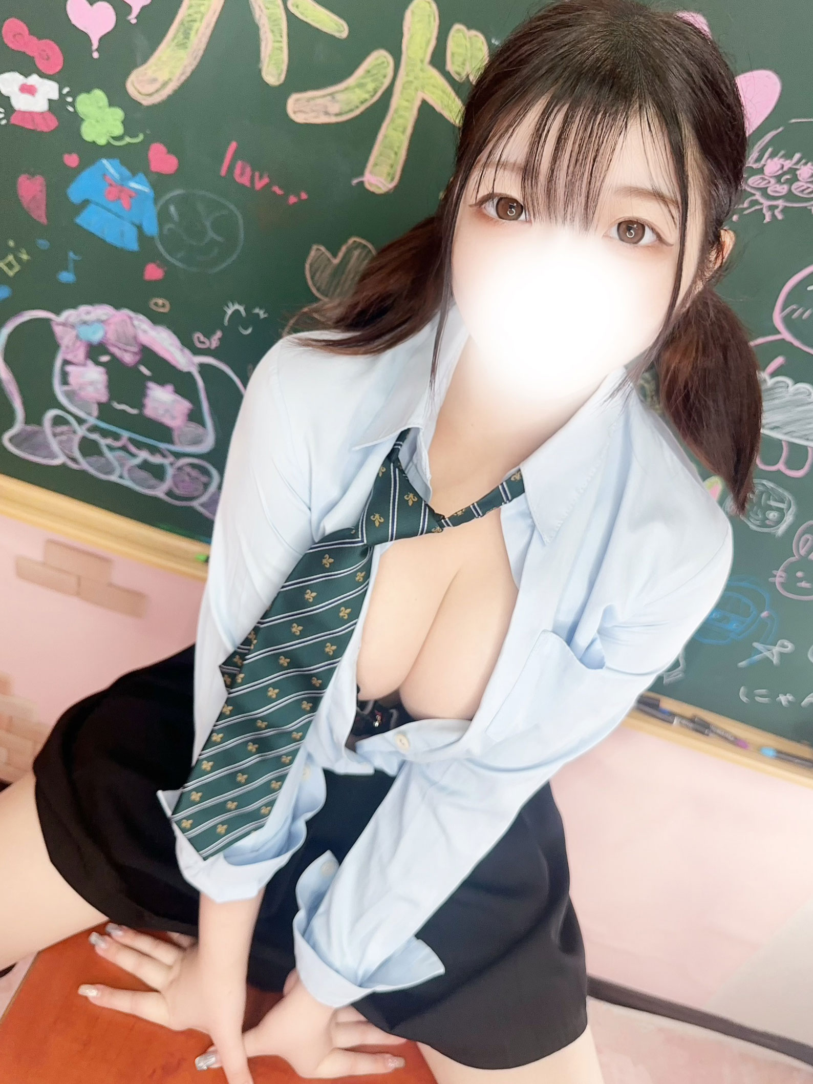 ハンドメイド新宿女性画像